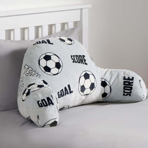 Cuddle cushion reading - cuddle,